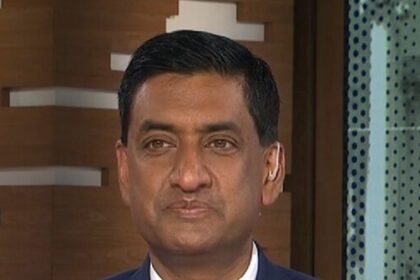 Ro Khanna: Trump Taking Venezuelan Oil Is 'Morally Wrong'