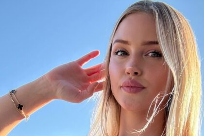 Tana Rain In A Floral String Bikini Flaunts Junk In The Trunk