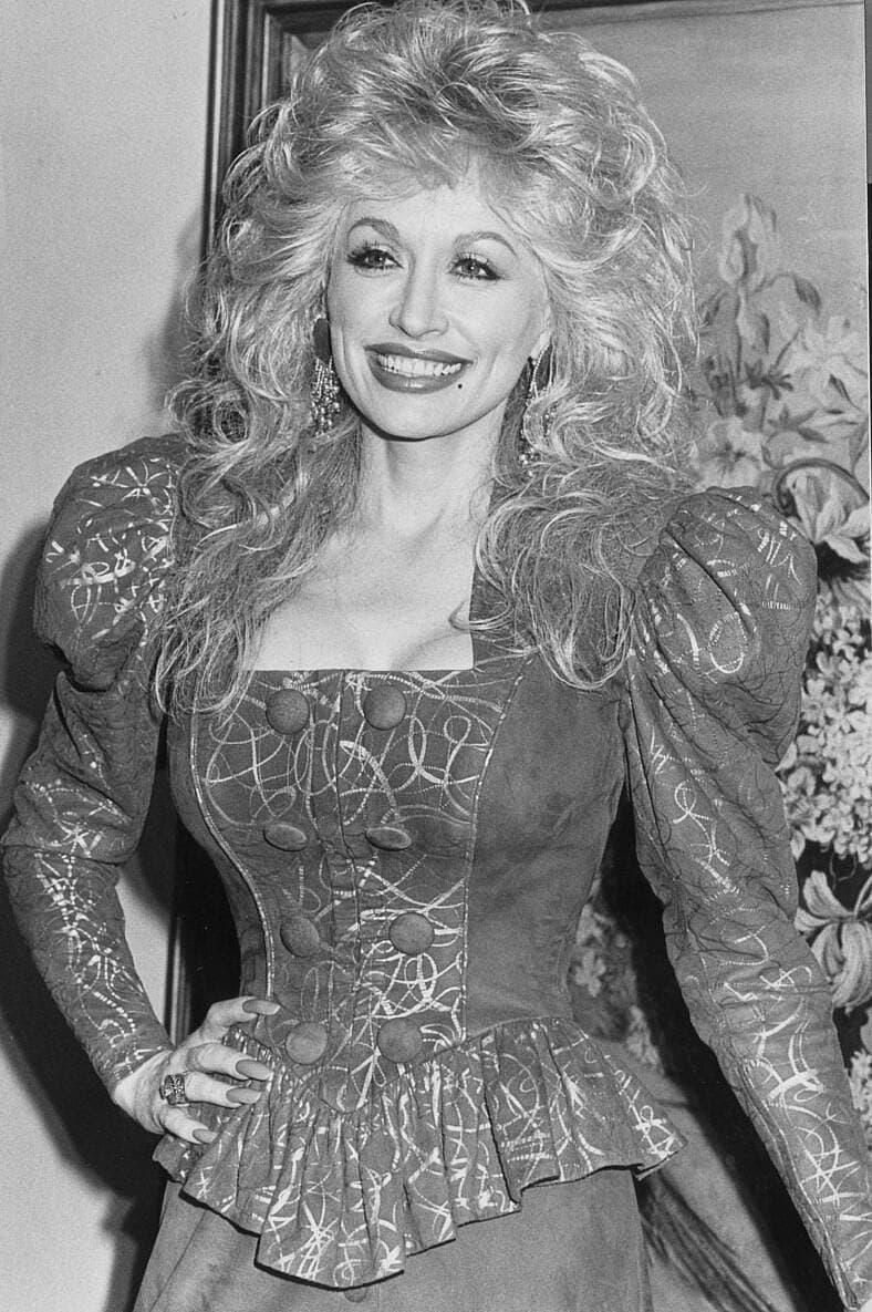 The Stories Behind Dolly Parton’s Most Famous Songs