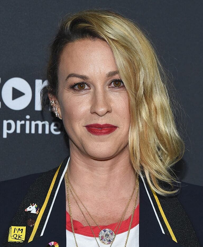 Alanis Morissette Slams Another Ex-Manager With A Scathing Lawsuit