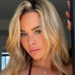 Emily Elizabeth In Tiny Colorful Bikini Told She’s ‘Hotter Than Mexico’