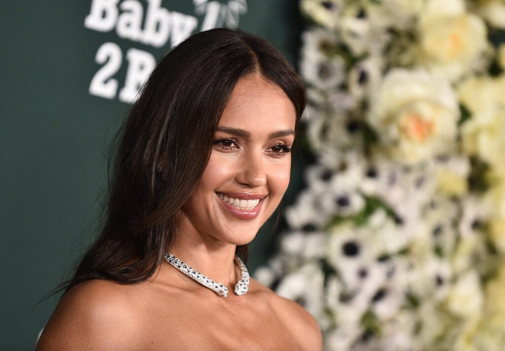 Jessica Alba’s Romance With Younger Boyfriend Faces Tension As Actress Reportedly Fears His ‘Eye Will Wander’