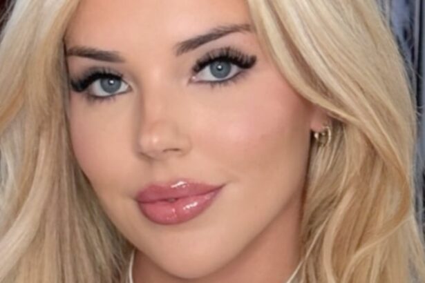 Marie Dee Showing Braless DDs Asks If Minidress Is ‘Too Tight’