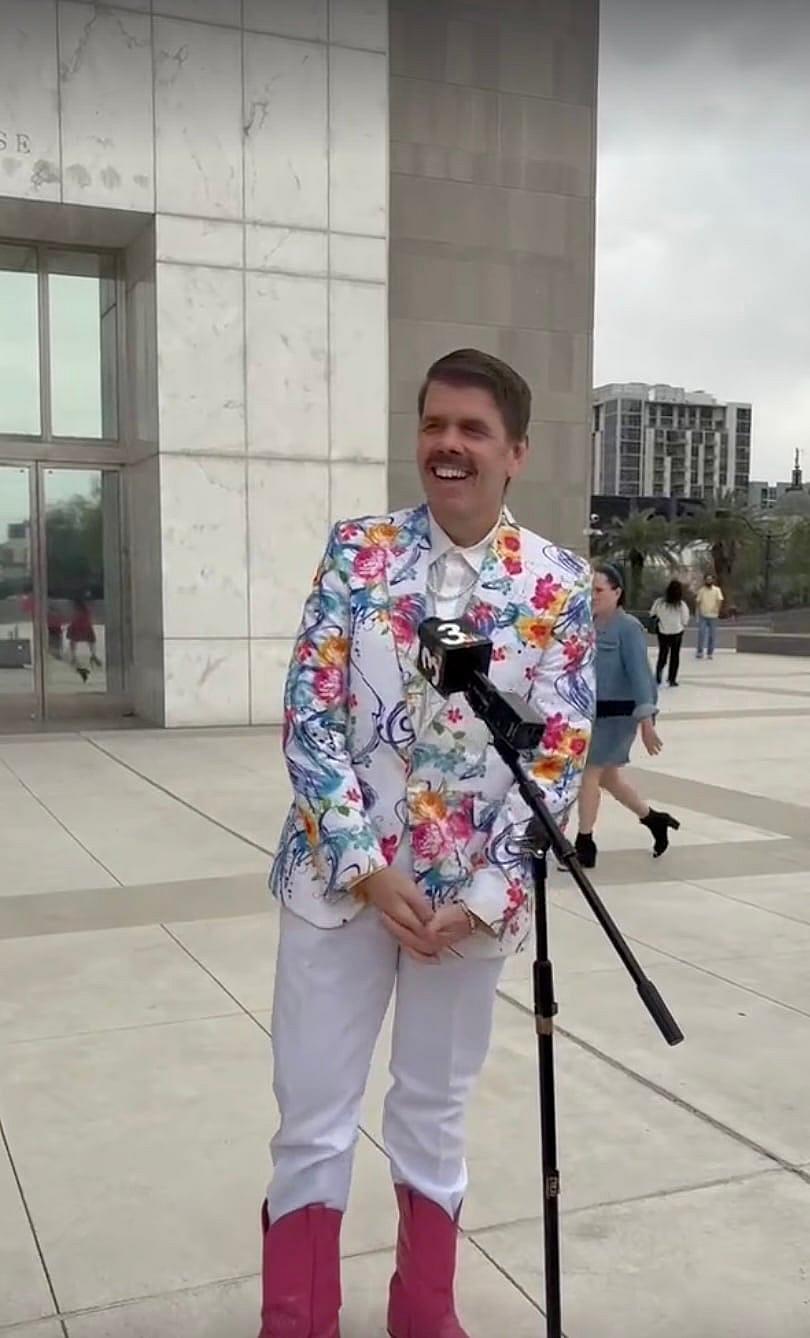 Perez Hilton Reportedly ‘Lost A Decade’ As Hospital Struggle Deepens